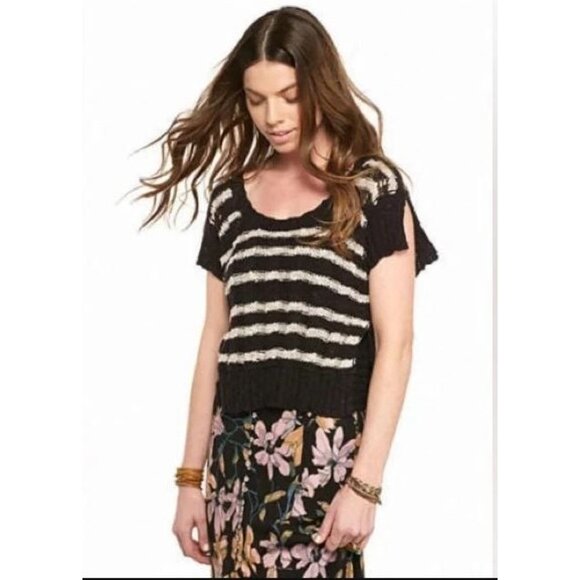 #1229 Free People Striped Rib Knit Sweater Top Black Ivory Size Small - Picture 1 of 3